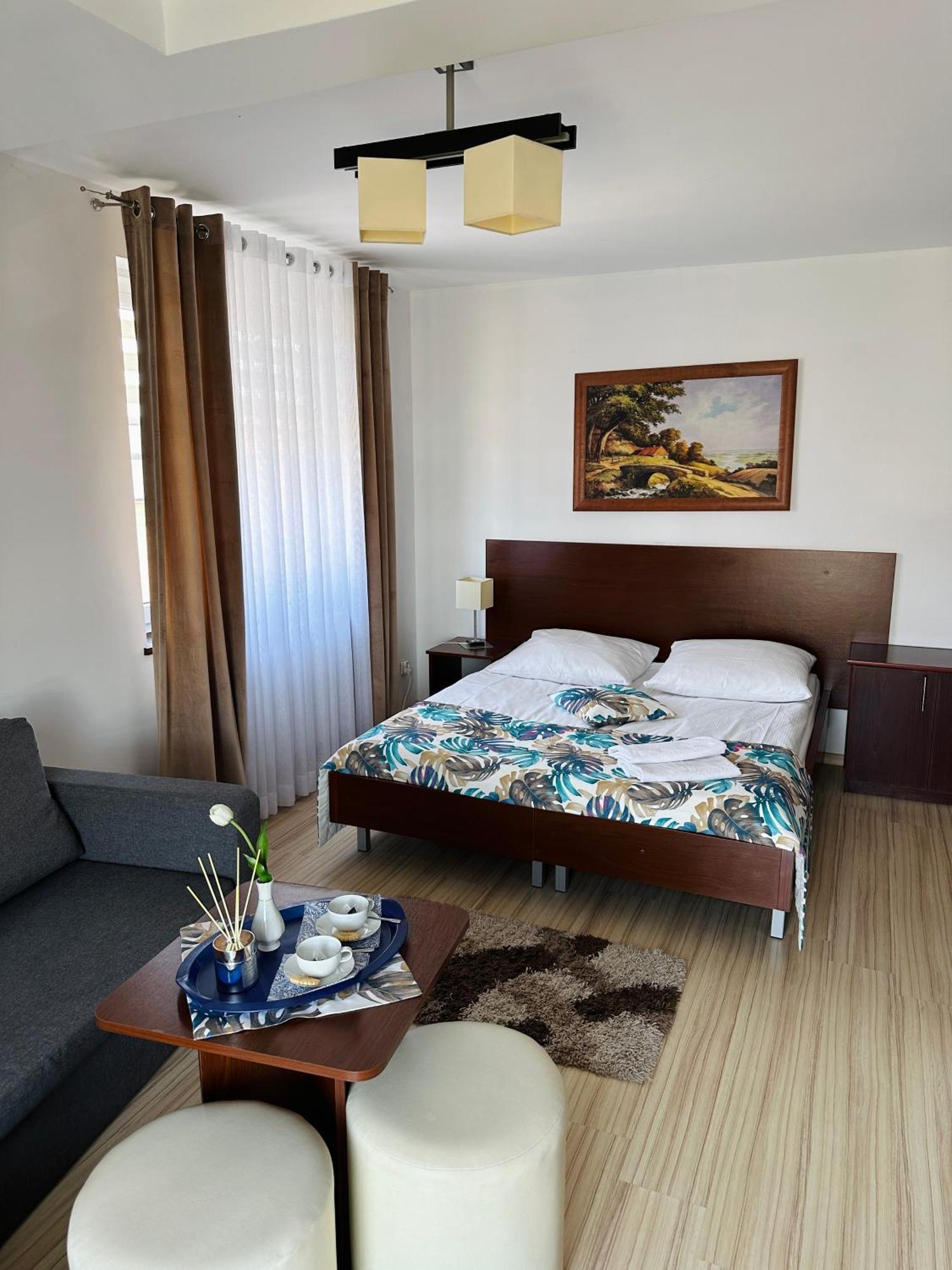 Nobis Bed & Breakfast *
